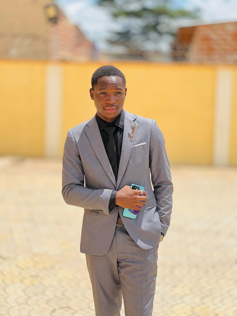 Junior Ngwej Mulap — Full Stack Developer